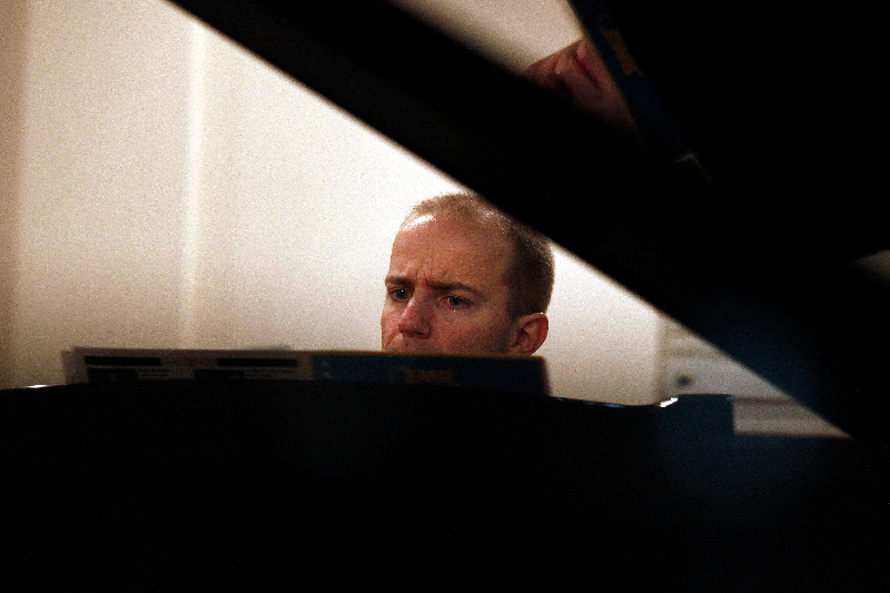 Julien au piano